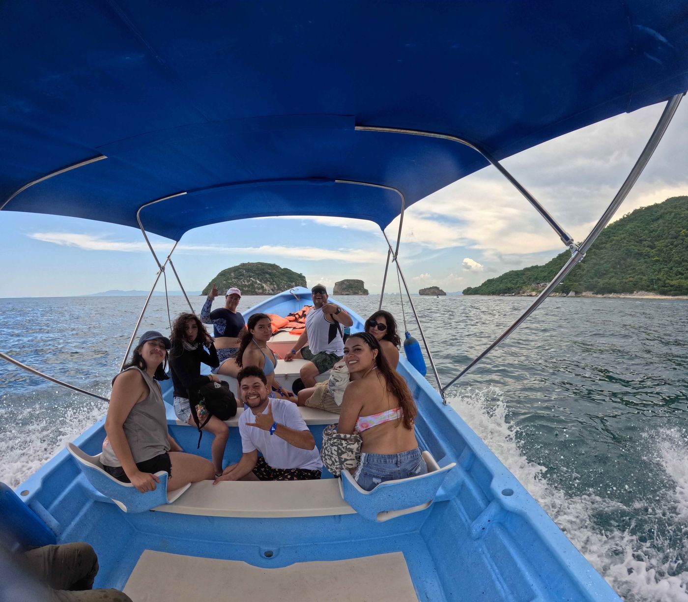 Family-friendly snorkeling experience in Puerto Vallarta